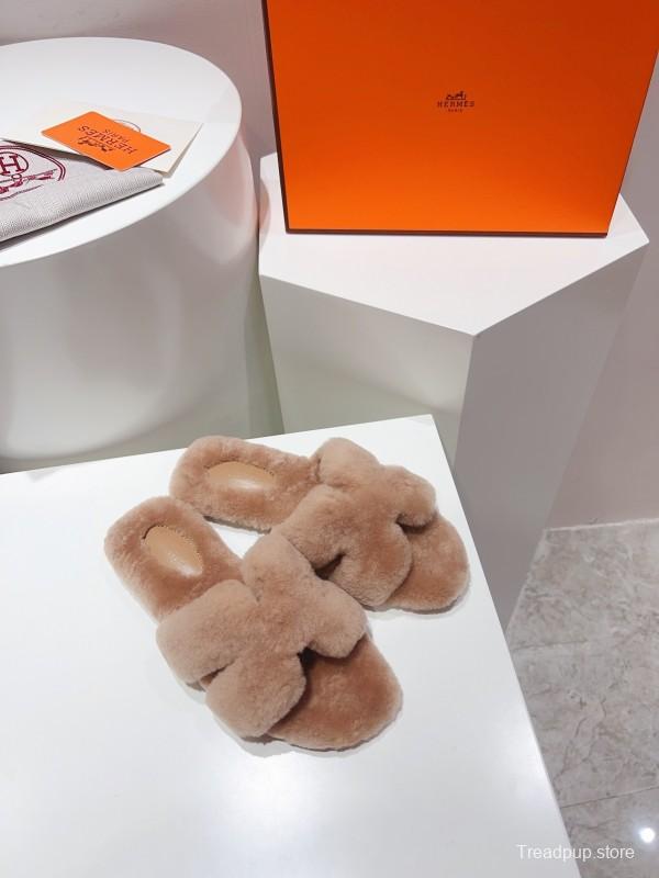 Hermès Teddy Wool H Slippers Flat Sole Fur Slides - LY00240