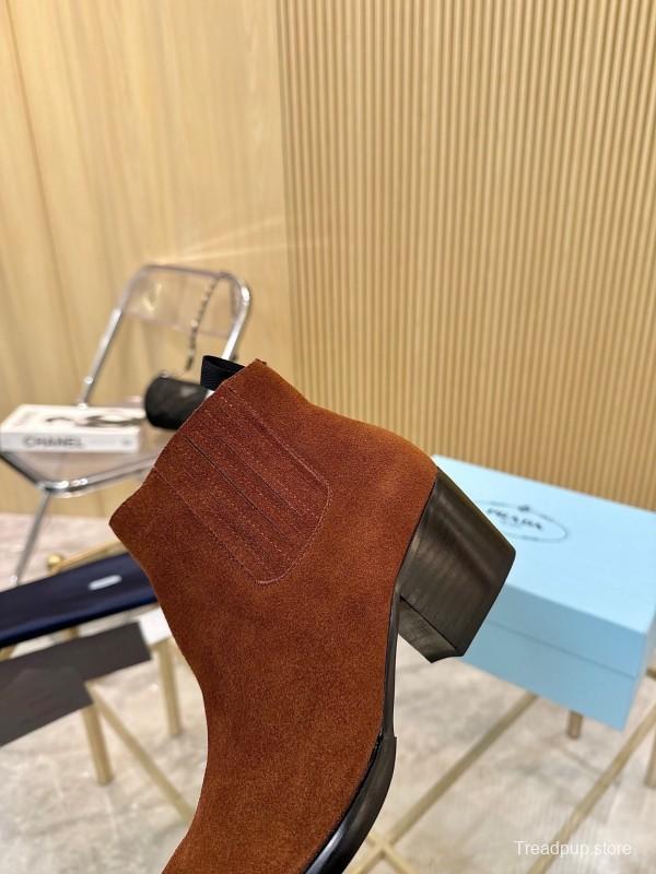 Prada Classic Pointed Toe Boots - LY00310