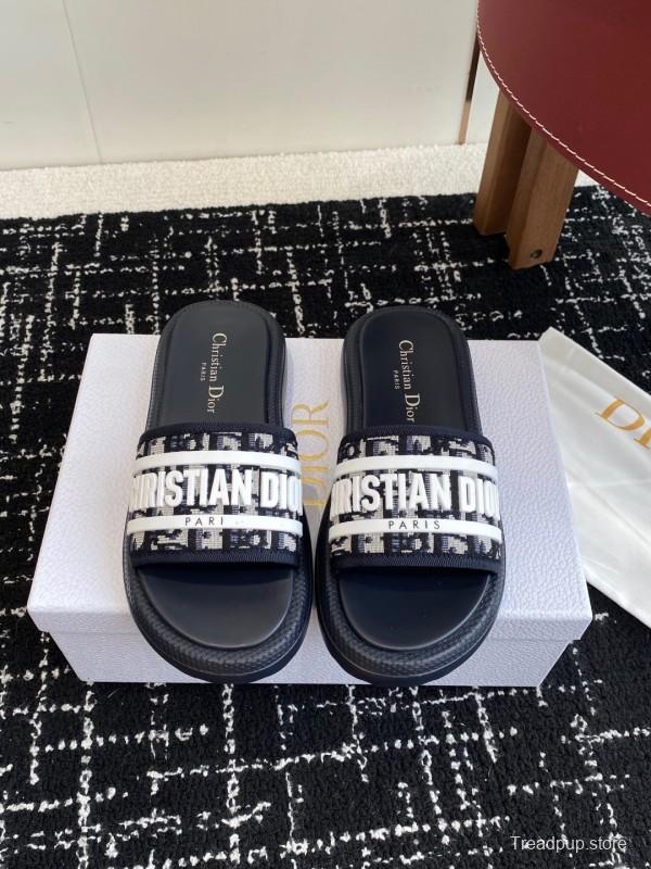 Dior Spring Summer 2025 Latest Ultra-Light Foam Sole Beach Sandals - KFY00260