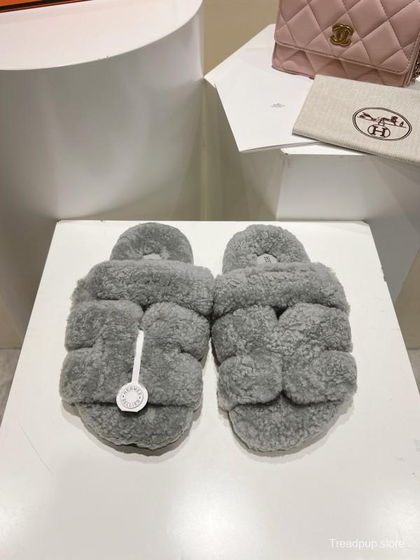 H Love Erjiu Full Wool Slippers with Wavy Fur Design - LY00270