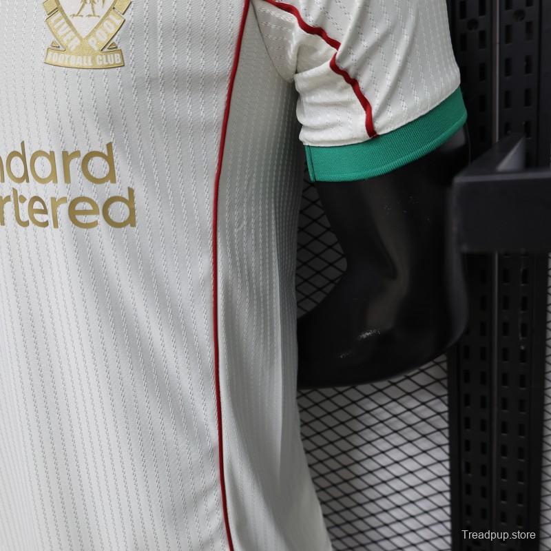 Player Version 26/27 Liverpool FC Off-White with Gold Crest  Special Edition Away Jersey