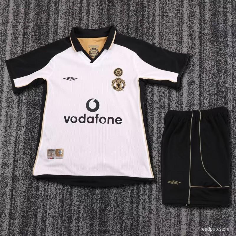 Retro Kids 01/02 Manchester United Centenary White Reversible Jersey