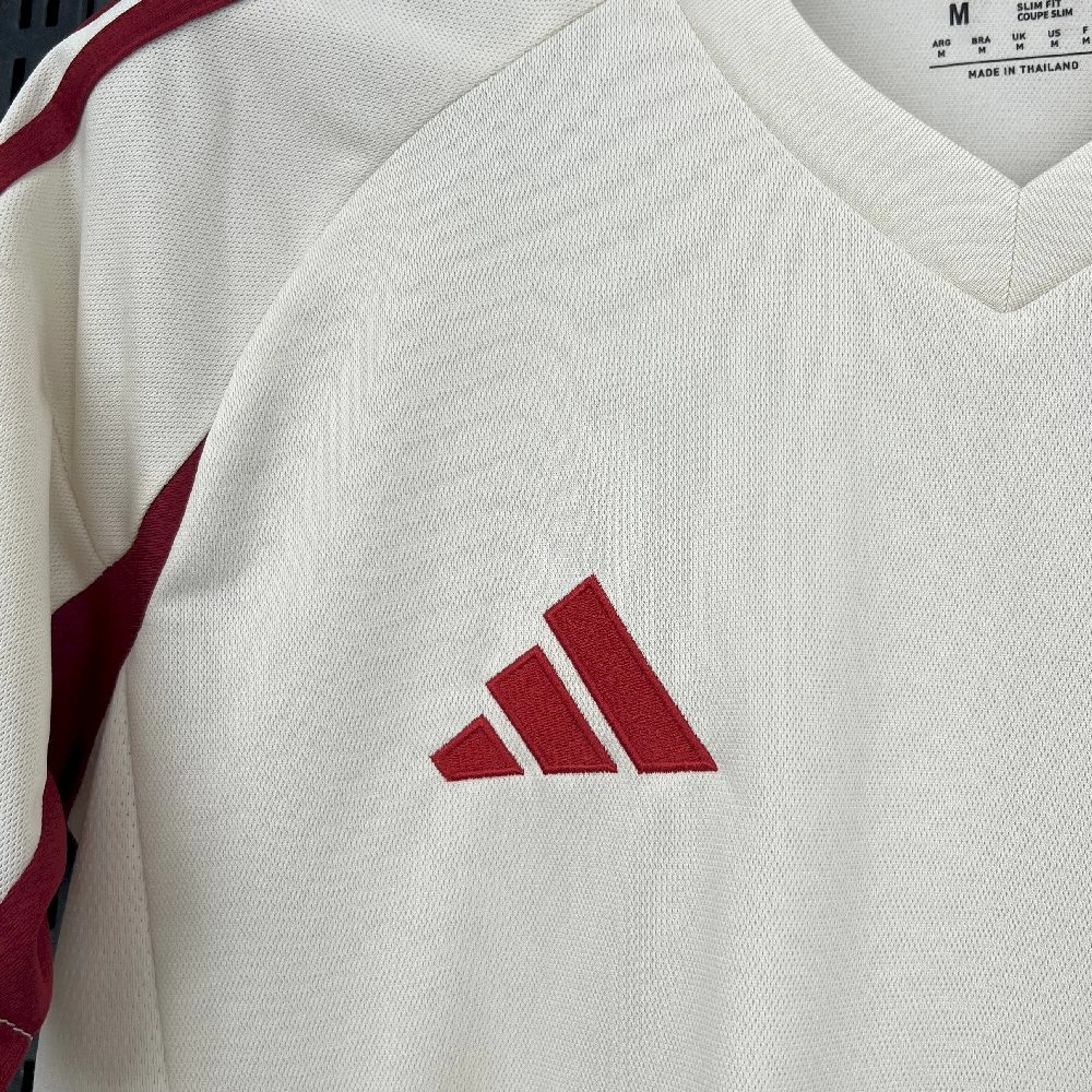 2025/26 Liverpool Away Jersey